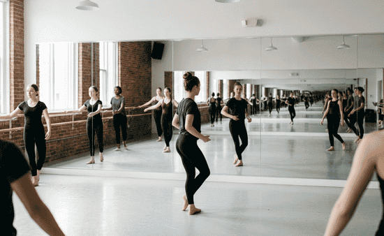 Essential Guide to Choosing Dance Mirrors